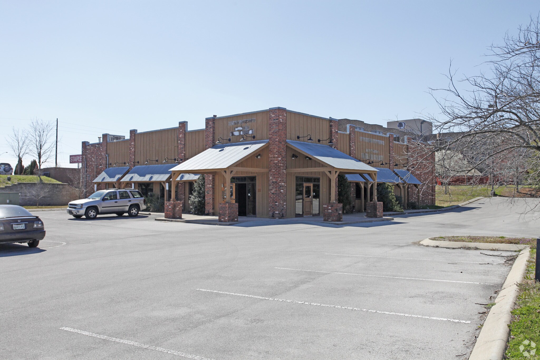 1820 Old Fort Pky, Murfreesboro, TN for sale Primary Photo- Image 1 of 1