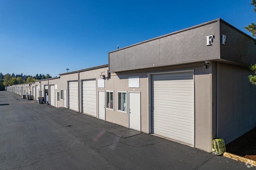 8900 SW Burnham Rd, Tigard, OR for lease - Primary Photo - Image 1 of 4
