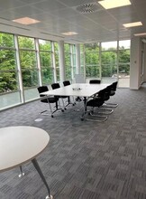 London Rd, Newbury for lease Interior Photo- Image 1 of 4