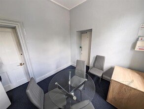 Hawley Rd, Dartford for lease Interior Photo- Image 2 of 5