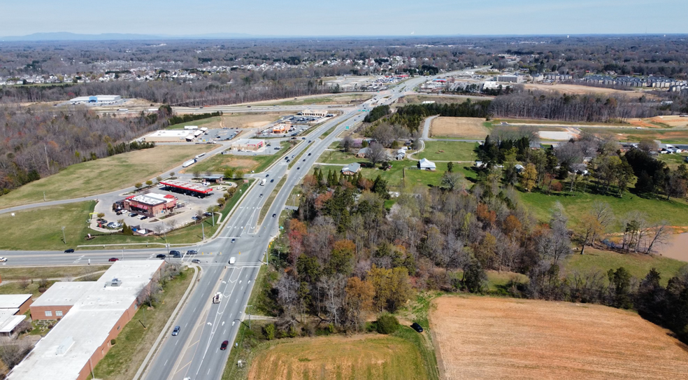 1689 Union Cross Rd, Kernersville, NC for lease - Aerial - Image 1 of 6