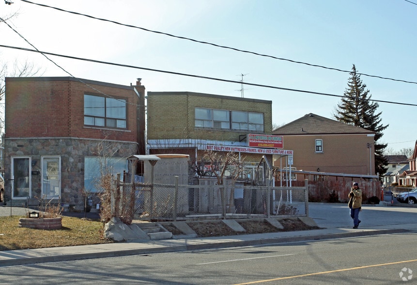 777 Danforth Rd, Toronto, ON for sale - Building Photo - Image 2 of 2