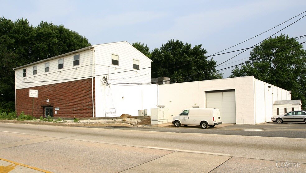 1 Hook Rd, Sharon Hill, PA for sale Primary Photo- Image 1 of 1