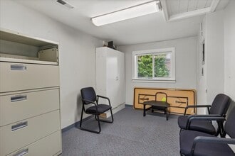 5603 230th St SW, Mountlake Terrace, WA for sale Interior Photo- Image 1 of 13