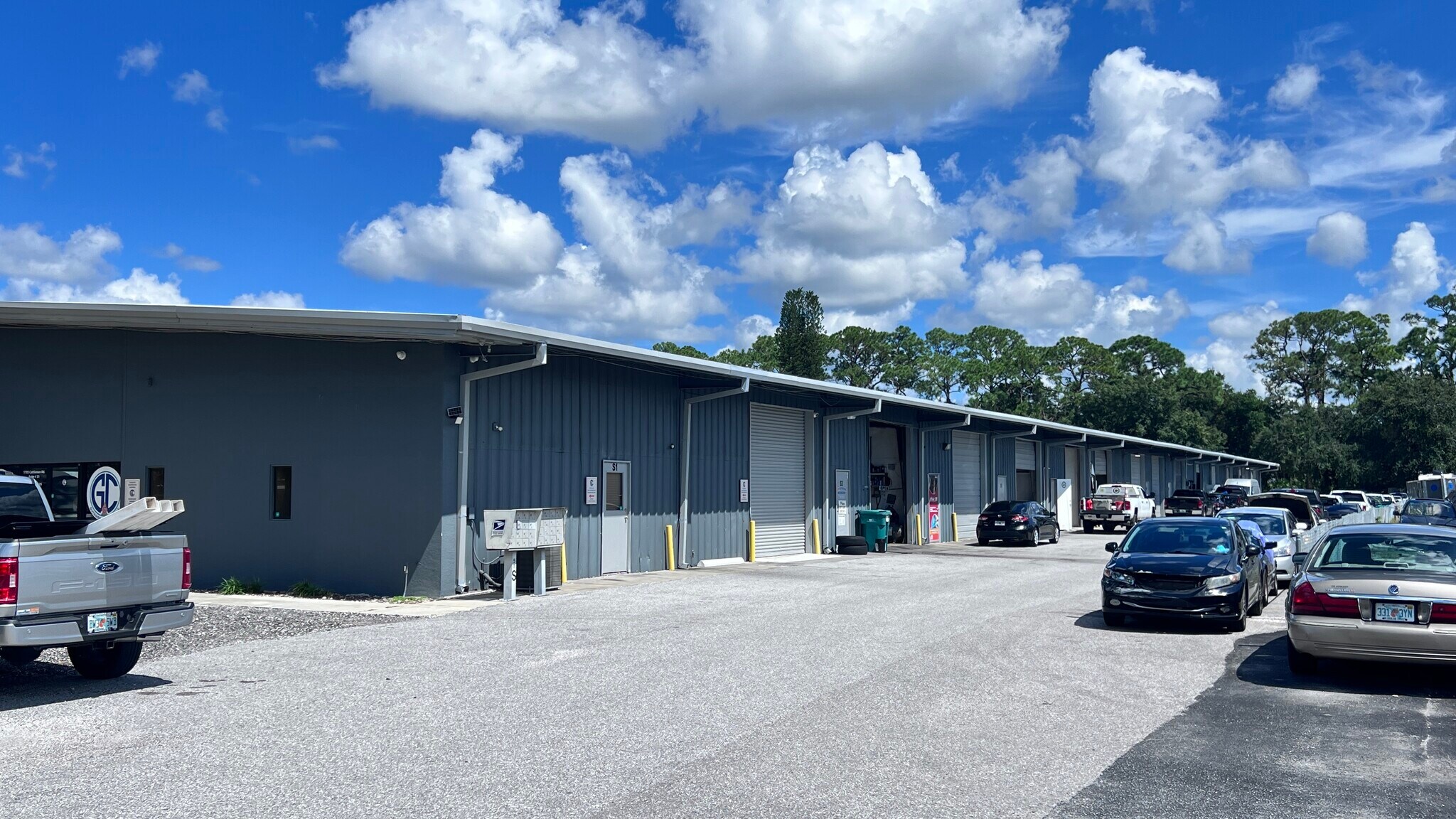 1705 Cattlemen Rd, Sarasota, FL for lease Building Photo- Image 1 of 14