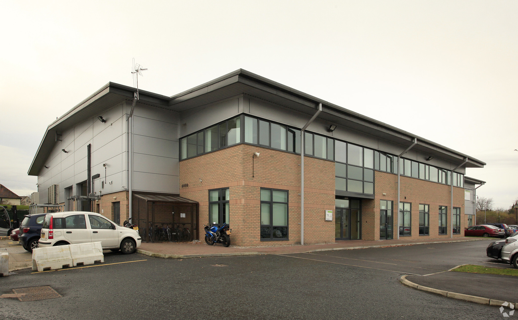 Bird Hall Ln, Stockport, SK3 0XG - Industrial for Lease | LoopNet