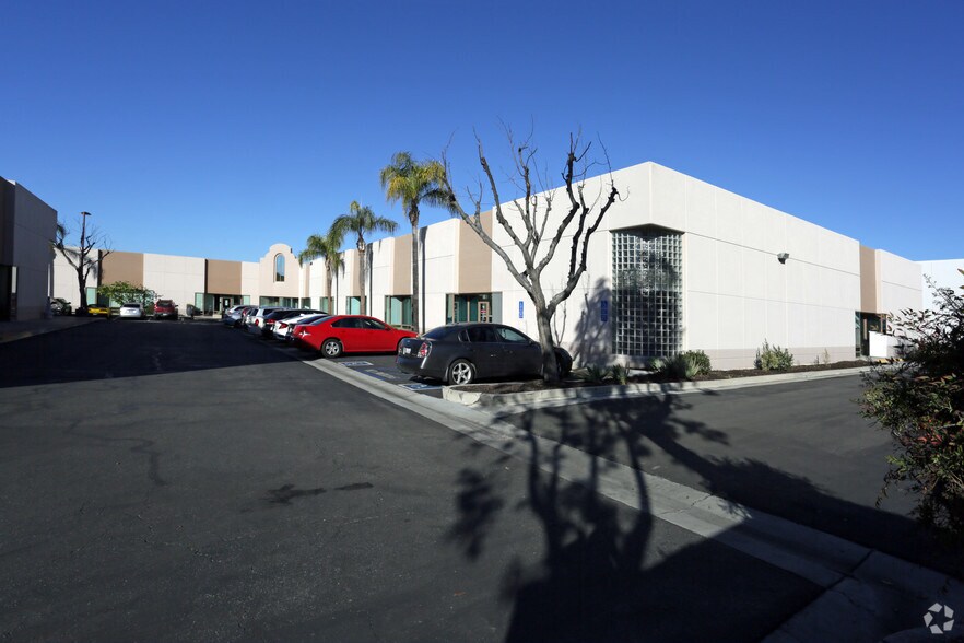 2010 Iowa Ave, Riverside, CA 92507 Summit Business Center