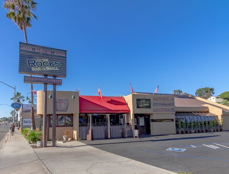 2332 W Coast Hwy, Newport Beach, CA for lease - Primary Photo - Image 2 of 11