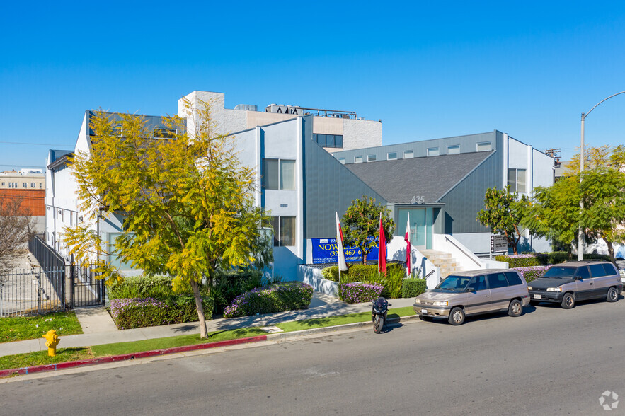 435 N Oxford Ave, Los Angeles, CA for lease - Building Photo - Image 1 of 28