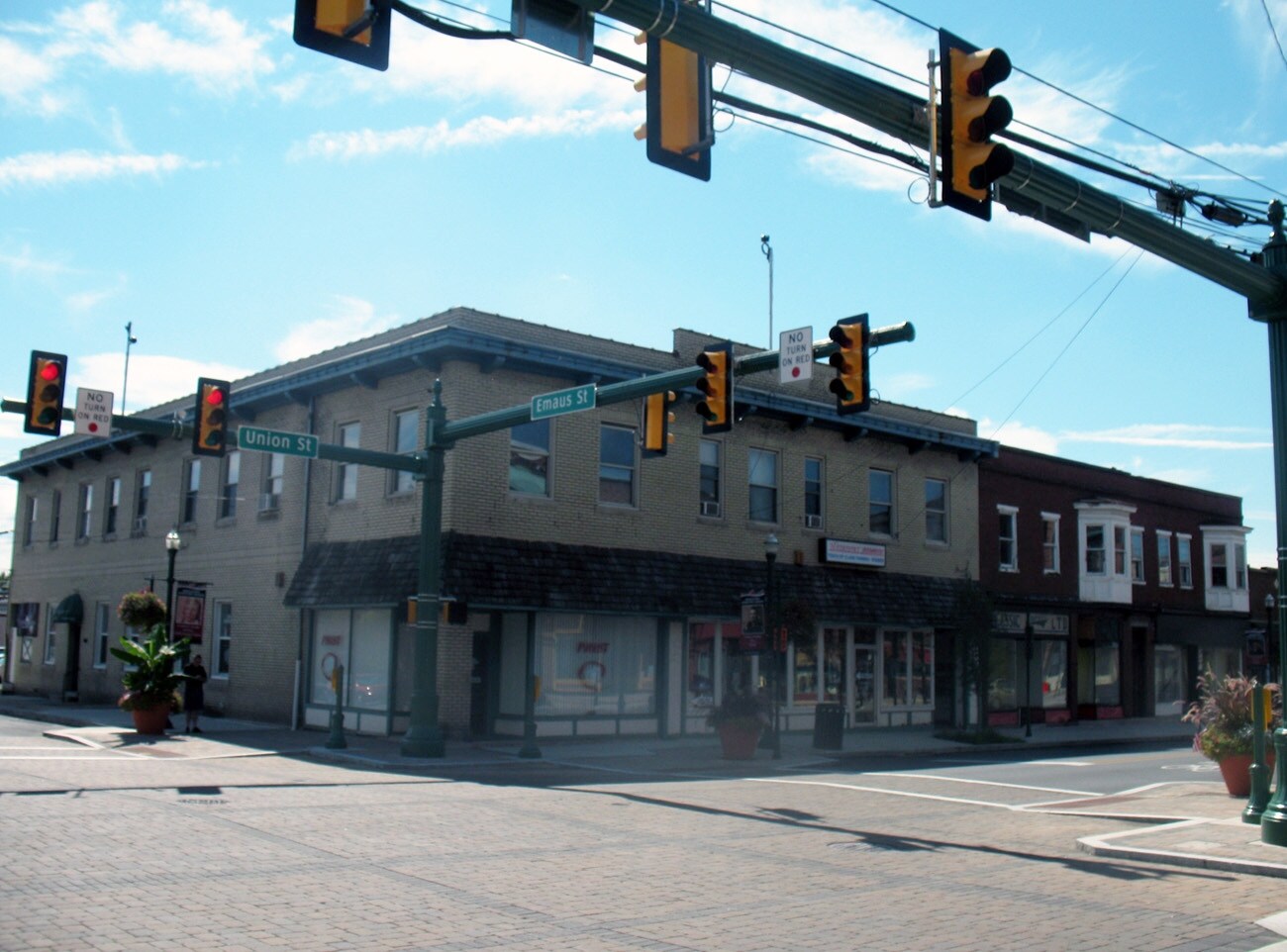 210 S Union St, Middletown, PA 17057 210 S. Union Street