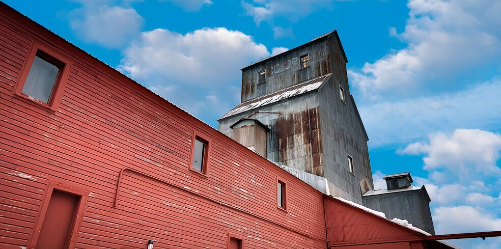 522 Church St, Sandpoint, ID for sale - Building Photo - Image 1 of 14
