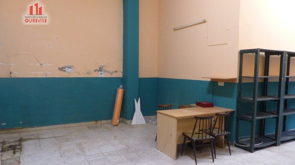 Retail in Ourense for lease - Building Photo - Image 2 of 12