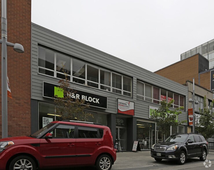259 King St W, Kitchener, ON for lease - Primary Photo - Image 1 of 4