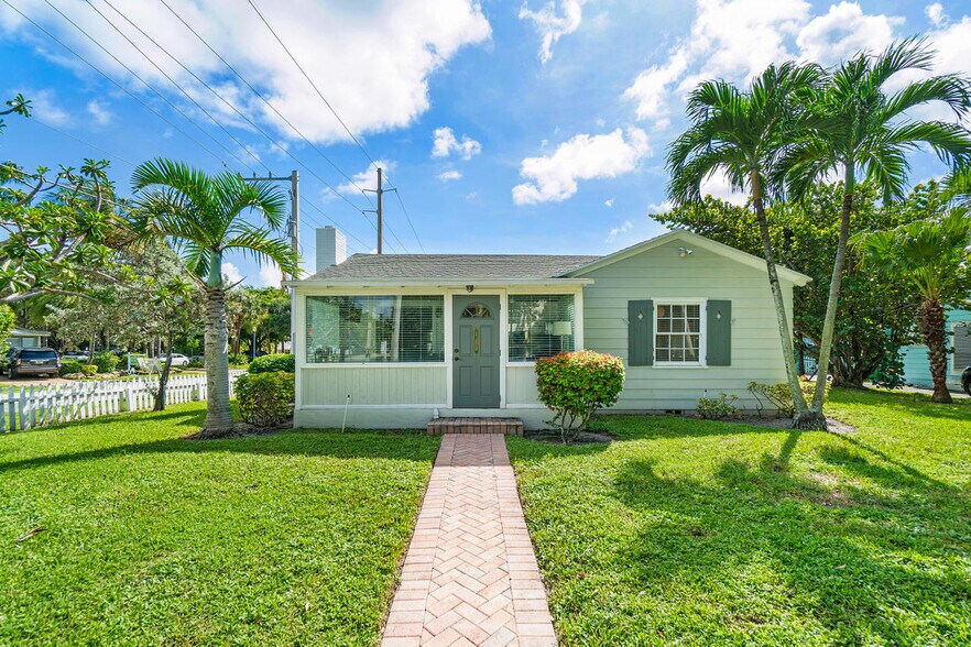 145 N Swinton Ave, Delray Beach, FL 33444