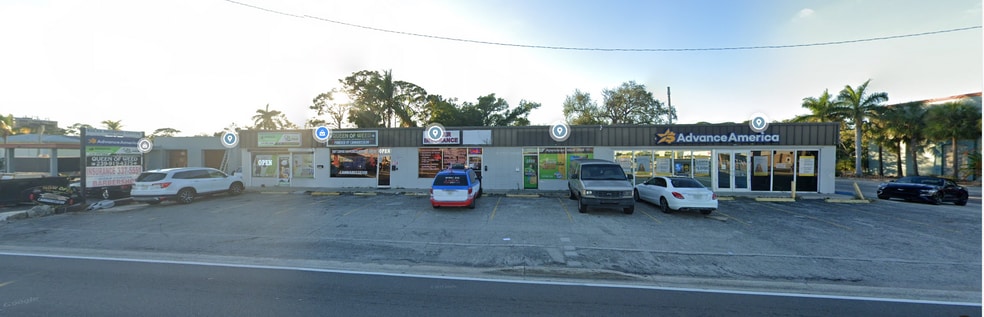 3244-3258 S Cleveland Ave, Fort Myers, FL for lease - Building Photo - Image 1 of 3