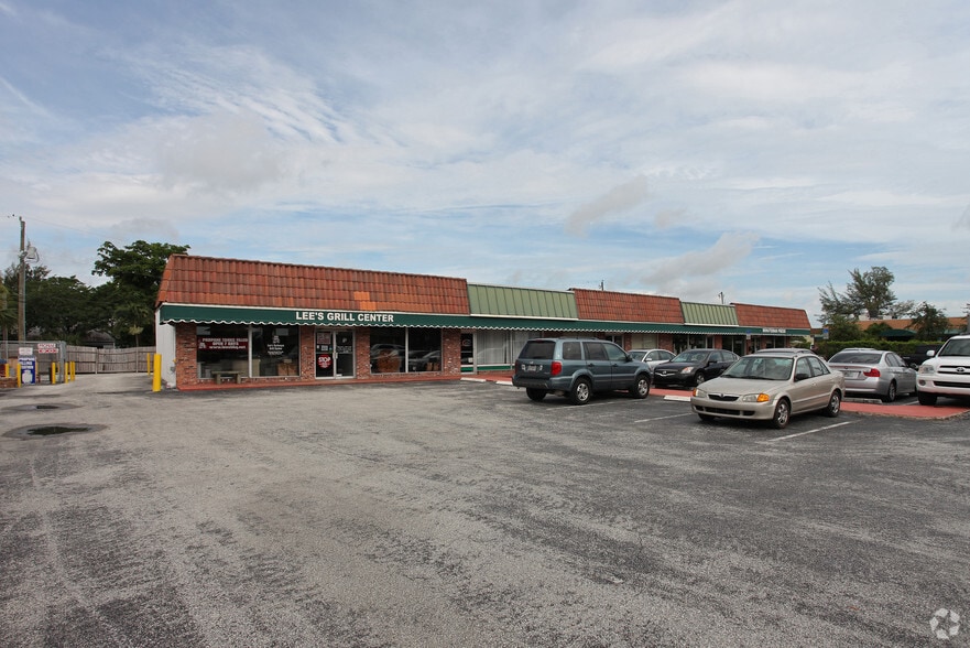 1603-1609 NW Boca Raton Blvd, Boca Raton, FL for lease - Primary Photo - Image 1 of 6