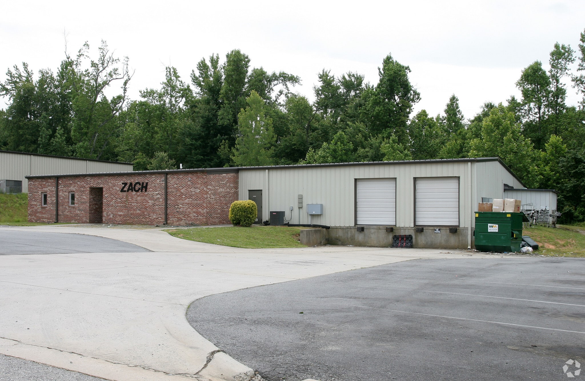 105 Todd Ct, Thomasville, NC for lease Primary Photo- Image 1 of 2