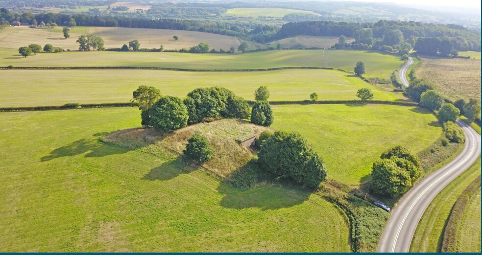 Meaford, Stone for sale - Building Photo - Image 1 of 1