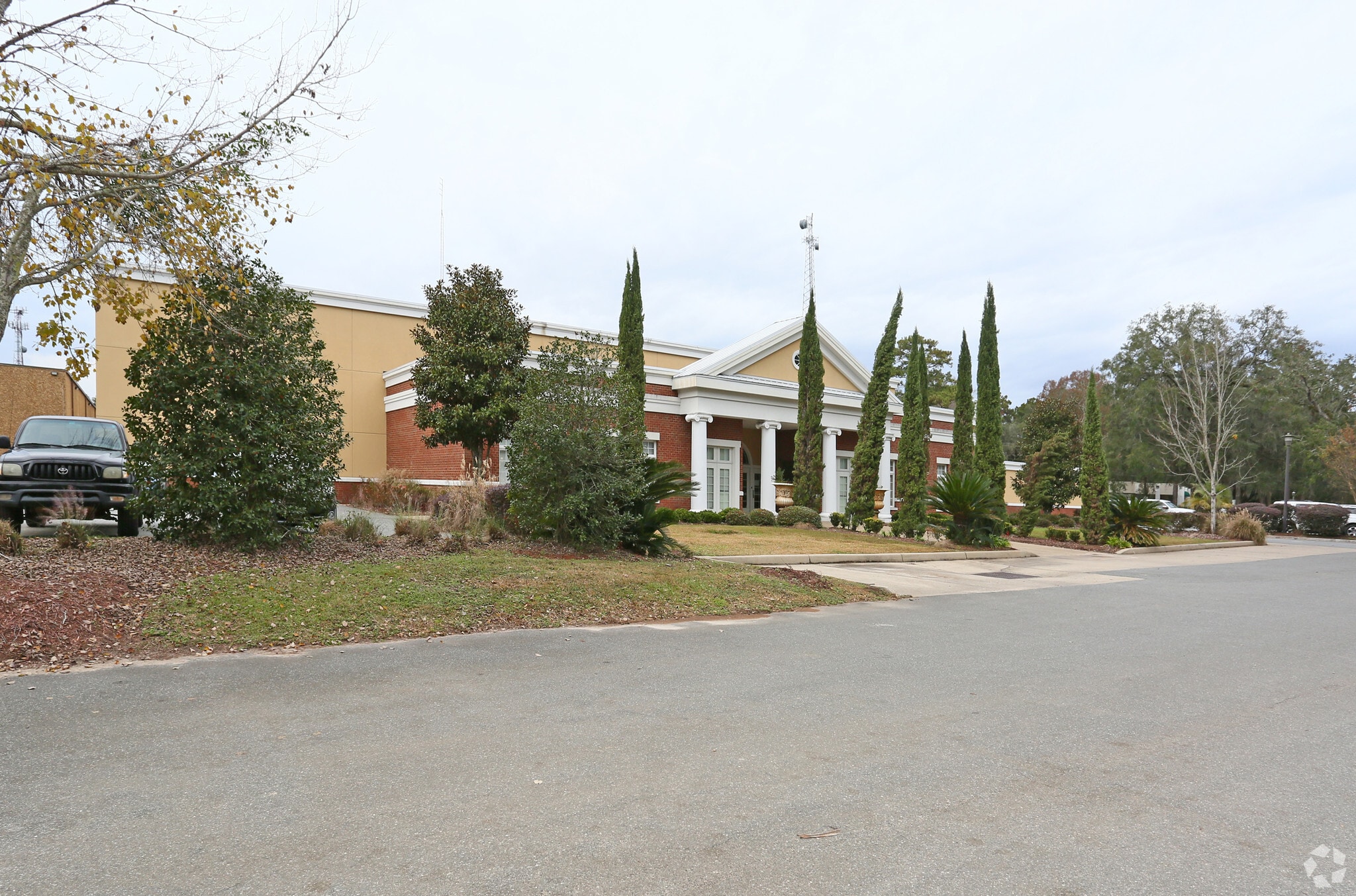 4708 NW Capital Cir NW, Tallahassee, FL for sale Primary Photo- Image 1 of 34