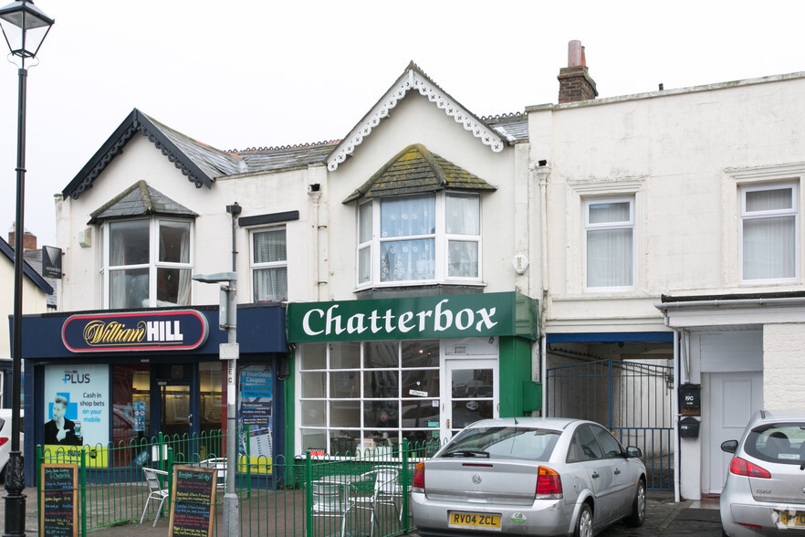 21-23 Victoria St, Burnham On Sea for lease - Primary Photo - Image 1 of 1