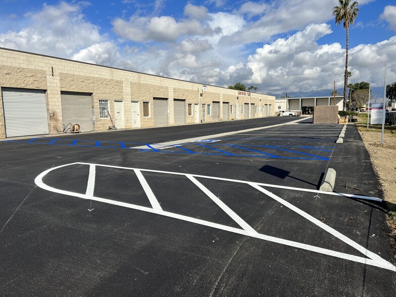 255 W Benedict Rd, San Bernardino, CA for lease - Building Photo - Image 3 of 9