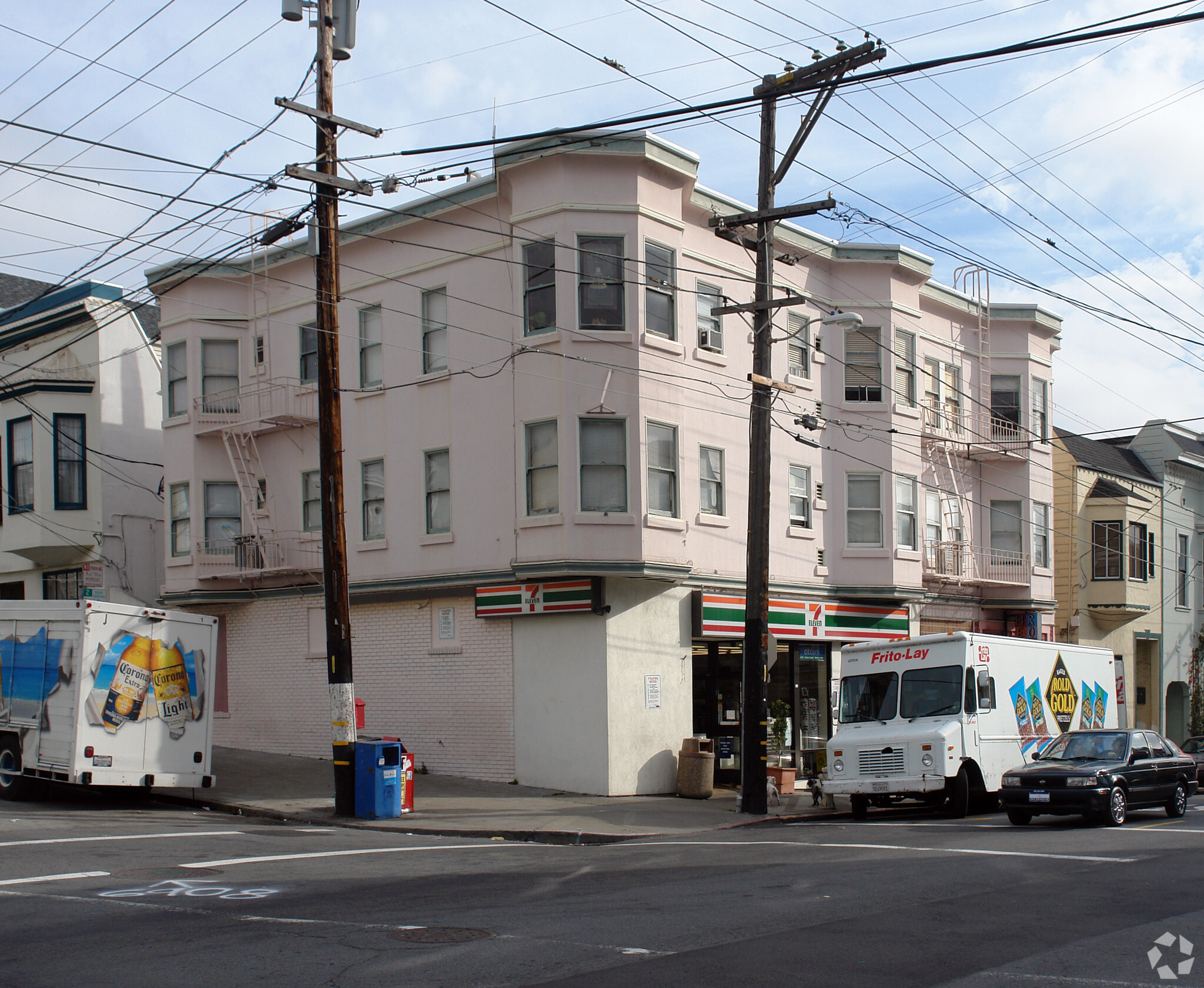 3990 18th St, San Francisco, CA for lease Building Photo- Image 1 of 5