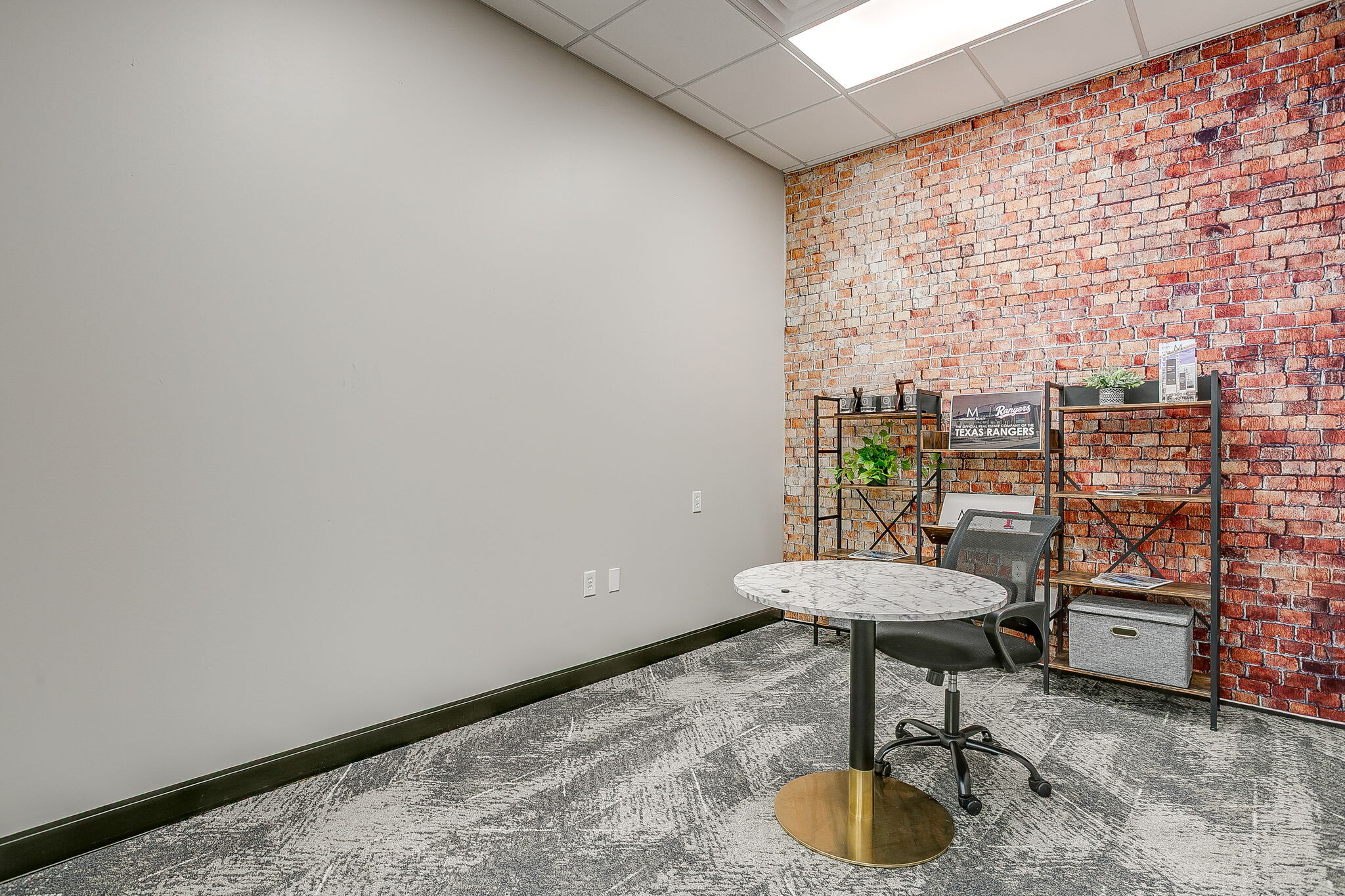 870 International Pky, Flower Mound, TX for lease Interior Photo- Image 1 of 20