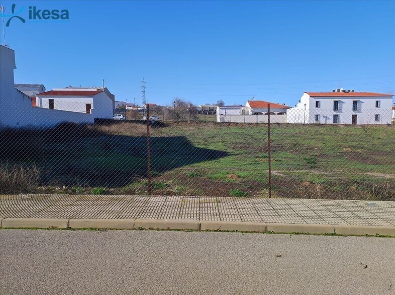 Land in Azuaga for sale - Building Photo - Image 1 of 8