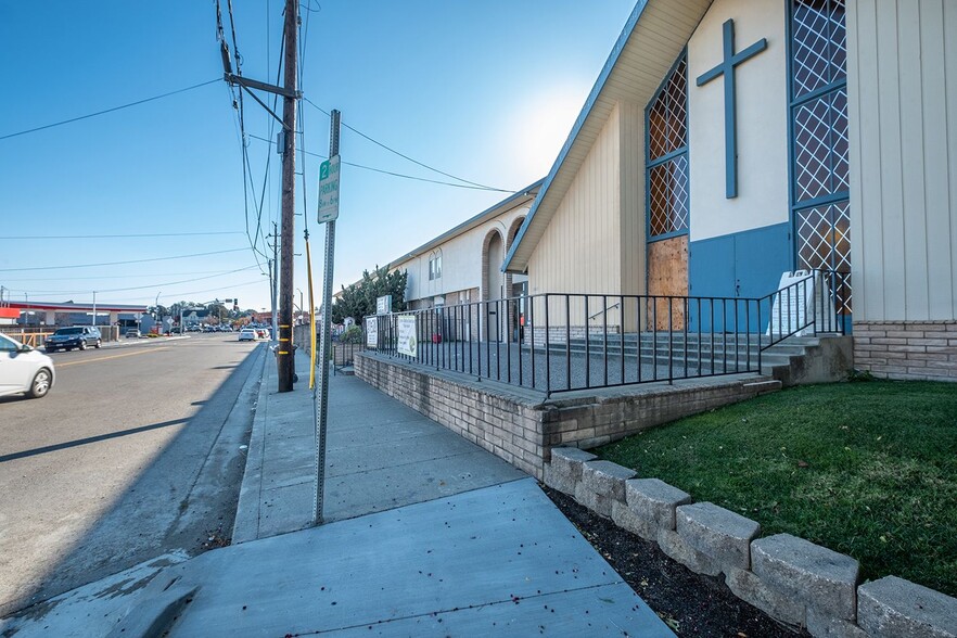 20615 Stanton Ave, Castro Valley, CA for sale - Primary Photo - Image 1 of 1