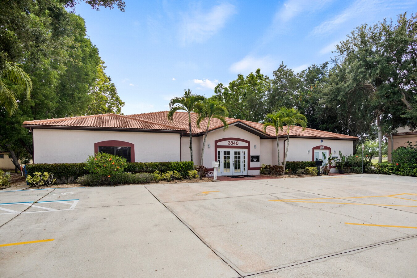 3840 Colonial Blvd, Fort Myers, FL 33966