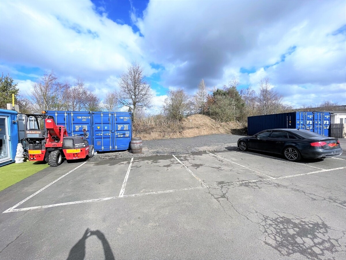 120 Straiton Rd, Loanhead, EH20 9NP