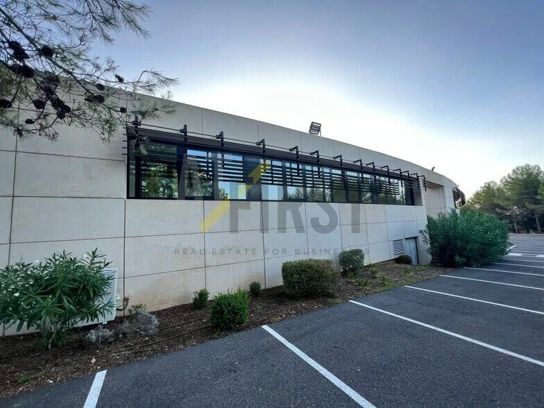 Office in SOPHIA ANTIPOLIS for lease - Building Photo - Image 2 of 9