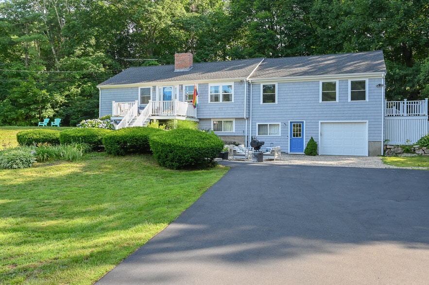 505507 Chief Justice Cushing Hwy, Cohasset, MA 02025