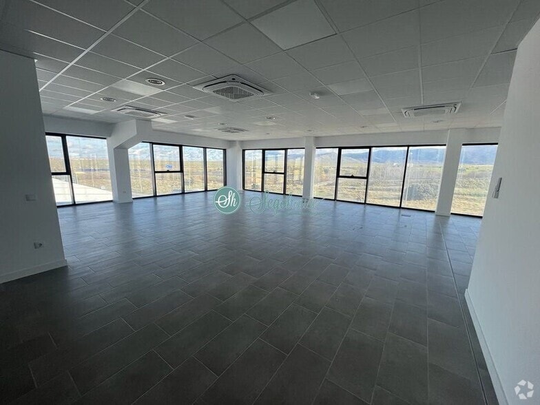 Office in Segovia, Segovia for lease - Interior Photo - Image 1 of 1
