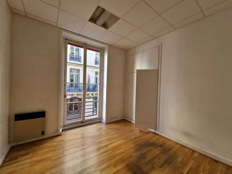 36 Rue Laffitte, Paris for lease - Interior Photo - Image 3 of 19