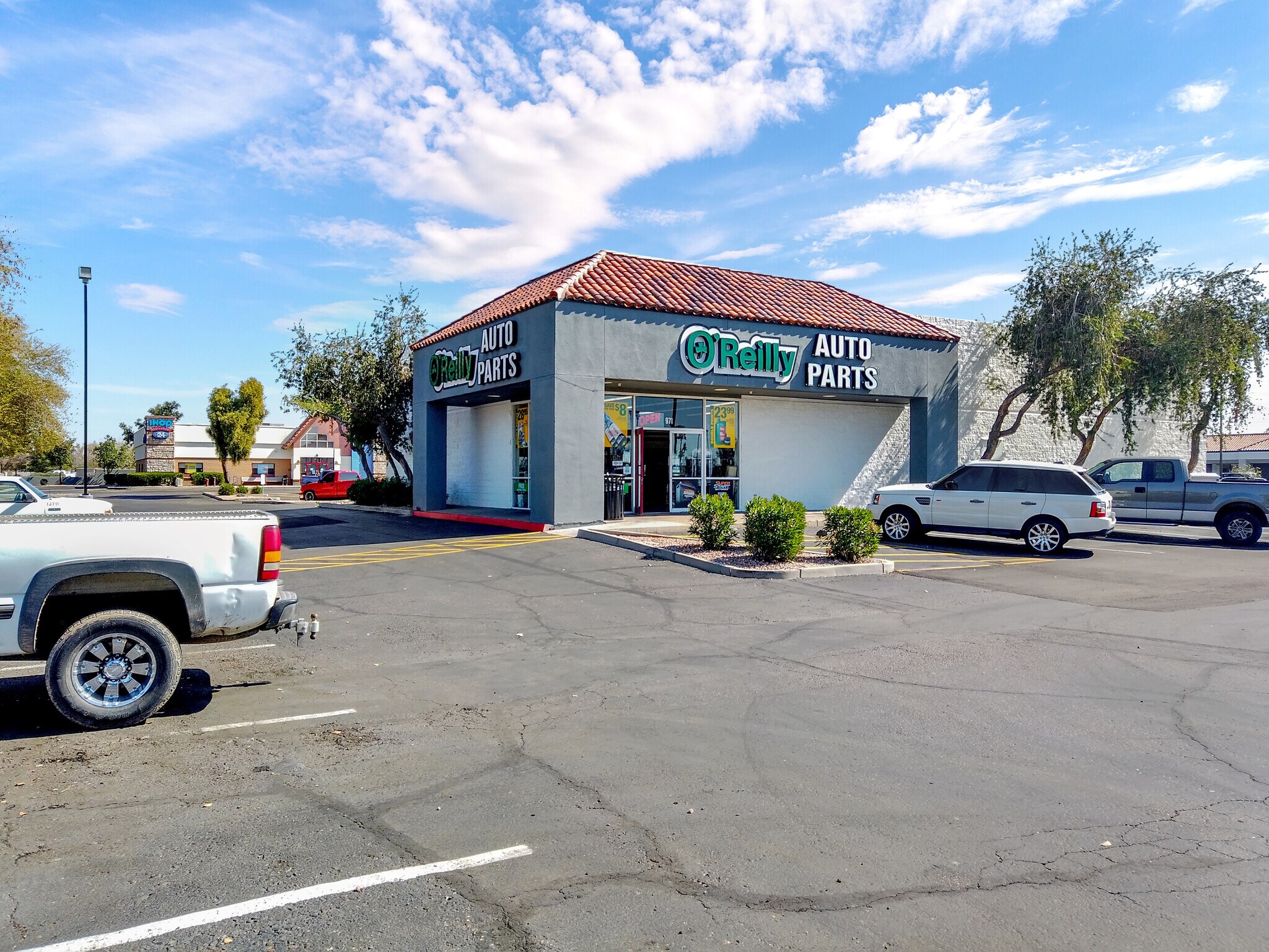 947981 W Elliot Rd, Chandler, AZ 85224 Alma Elliot Square