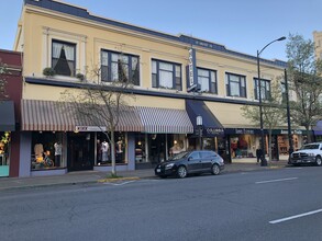 252 E Main St, Ashland, OR for lease Building Photo- Image 2 of 3