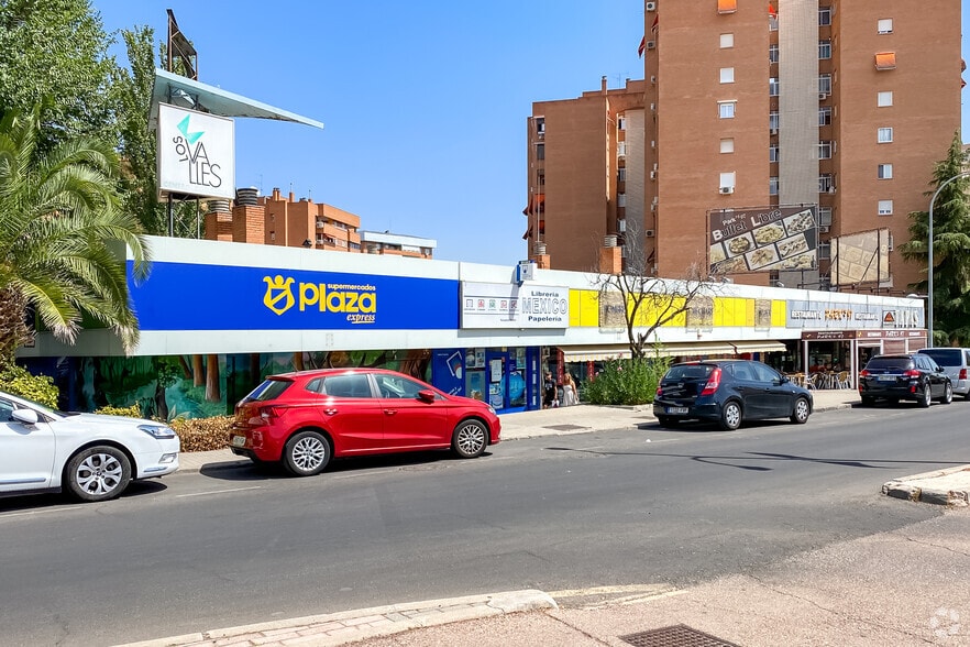 Retail in Coslada, Madrid for sale - Building Photo - Image 3 of 3