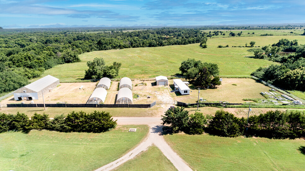 4105 E Burris Rd, Glencoe, OK for sale - Primary Photo - Image 1 of 43