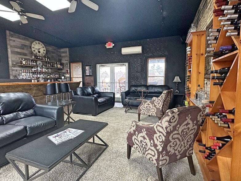 219 S Main St, Fort Atkinson, WI for sale - Building Photo - Image 2 of 28