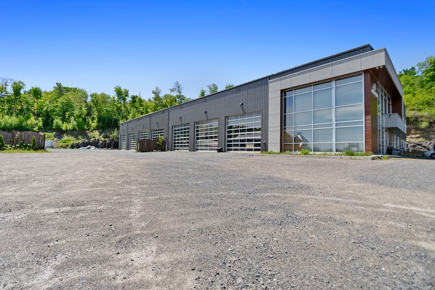 1670 Rte 117, Val-david, QC for lease - Building Photo - Image 1 of 10
