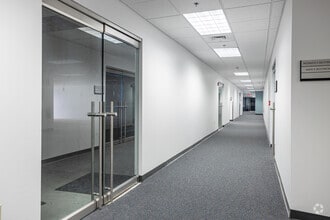 350 Lincoln St, Hingham, MA for lease Interior Photo- Image 2 of 5