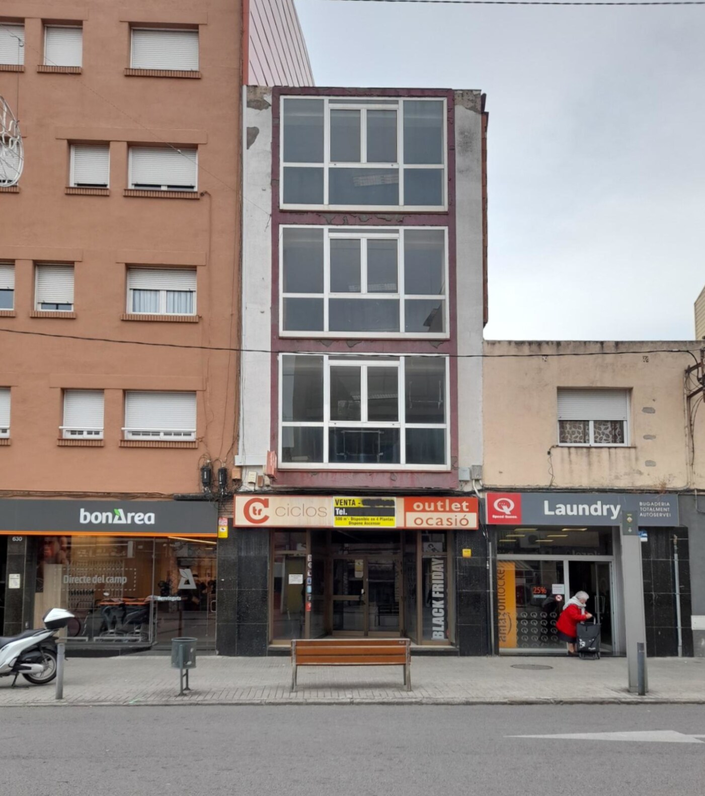 Multifamily in Sabadell, Barcelona for sale Building Photo- Image 1 of 11