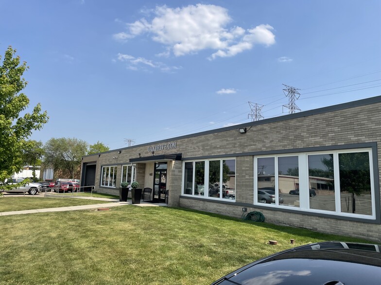 445 Factory Rd, Addison, IL 60101 - Industrial for Sale | LoopNet