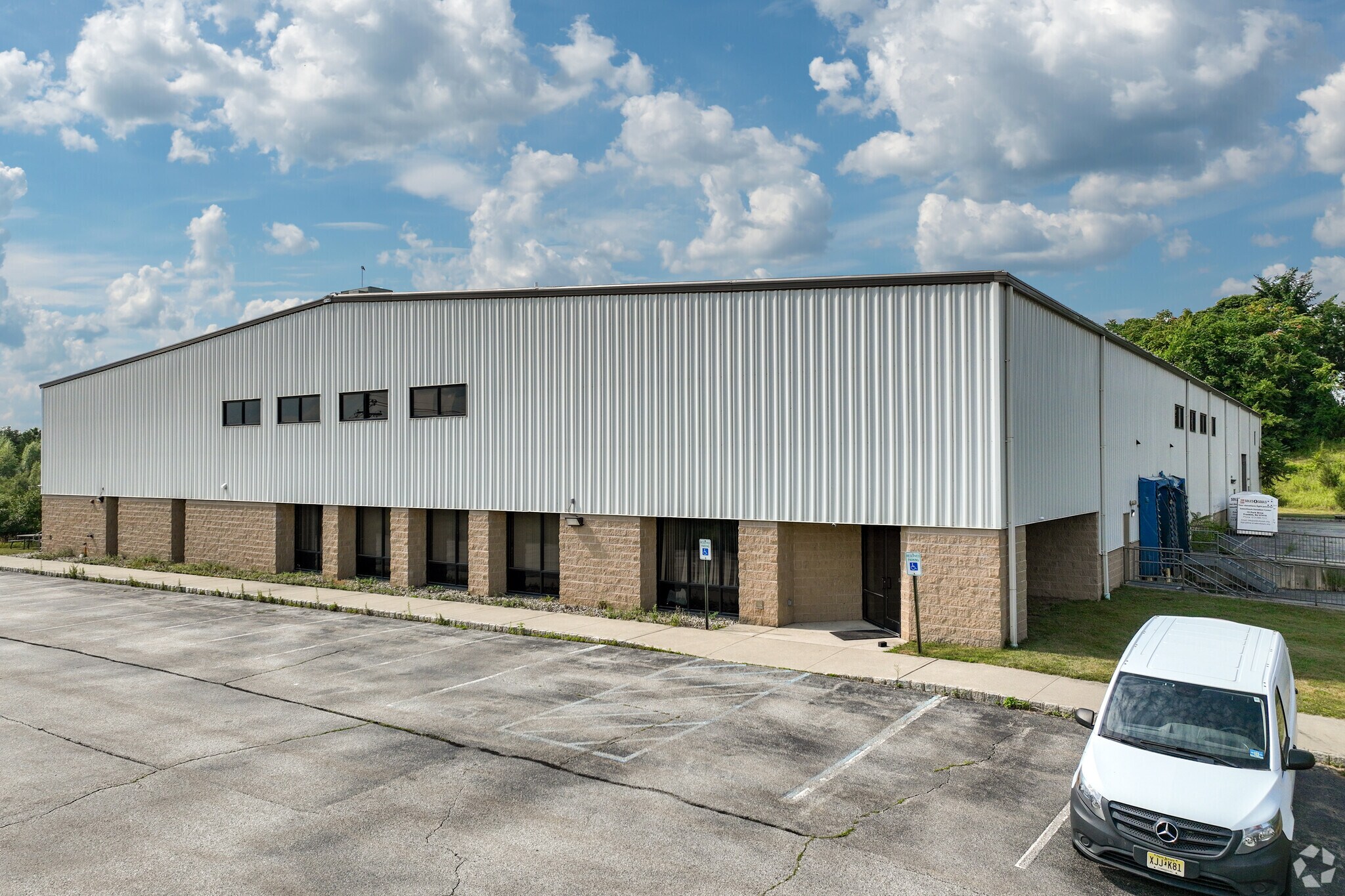 15 Park Dr, Franklin, NJ for sale Primary Photo- Image 1 of 1