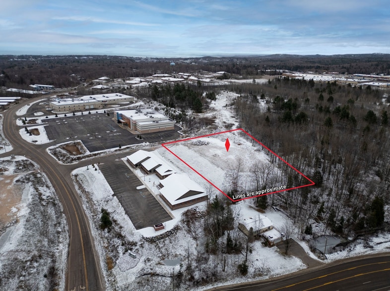 V/L Commerce Dr, Marquette, MI for sale - Building Photo - Image 1 of 7