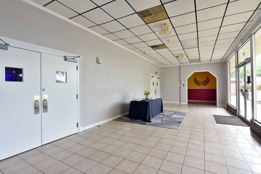 610 W Oglethorpe Blvd, Albany, GA 31701 Specialty for Sale