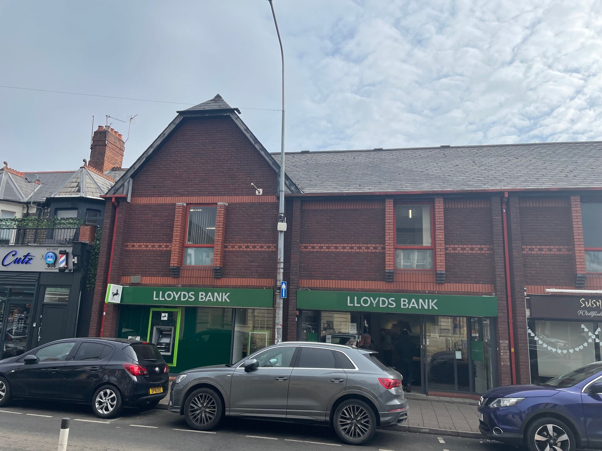 1-4 Wellfield, Cardiff for sale Primary Photo- Image 1 of 2