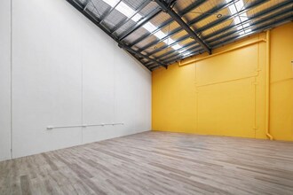 13 Malcolm Court, Kealba for lease Interior Photo- Image 2 of 5