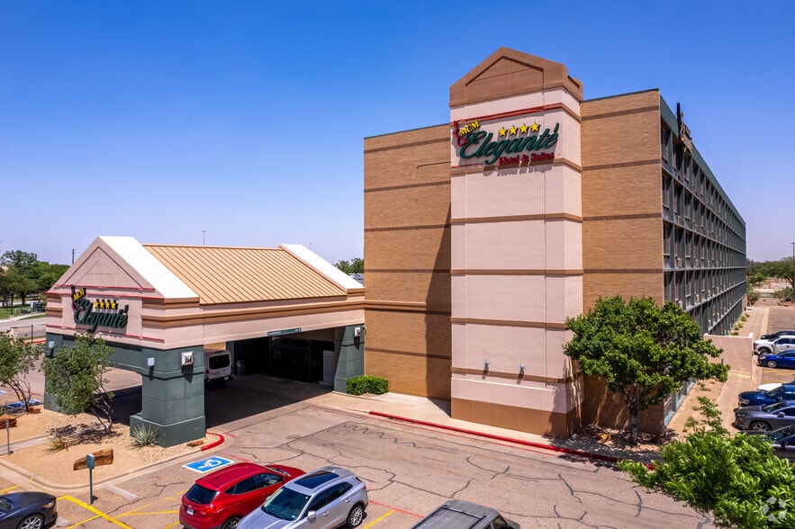 801 Avenue Q, Lubbock, TX for sale - Building Photo - Image 2 of 19